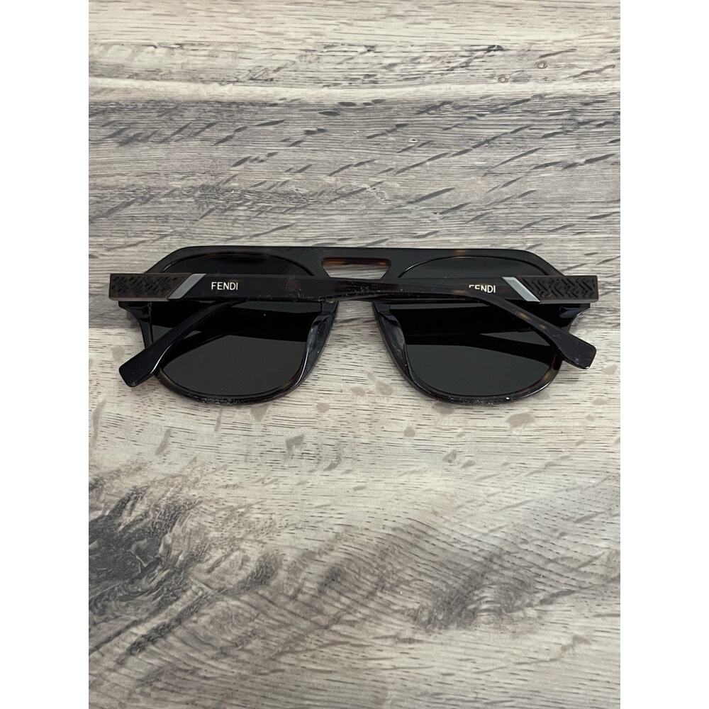 Fendi Aviator Sunglasses Havana Tortoise Ff Logo Fe40026U 52A - Picture 3 of 9